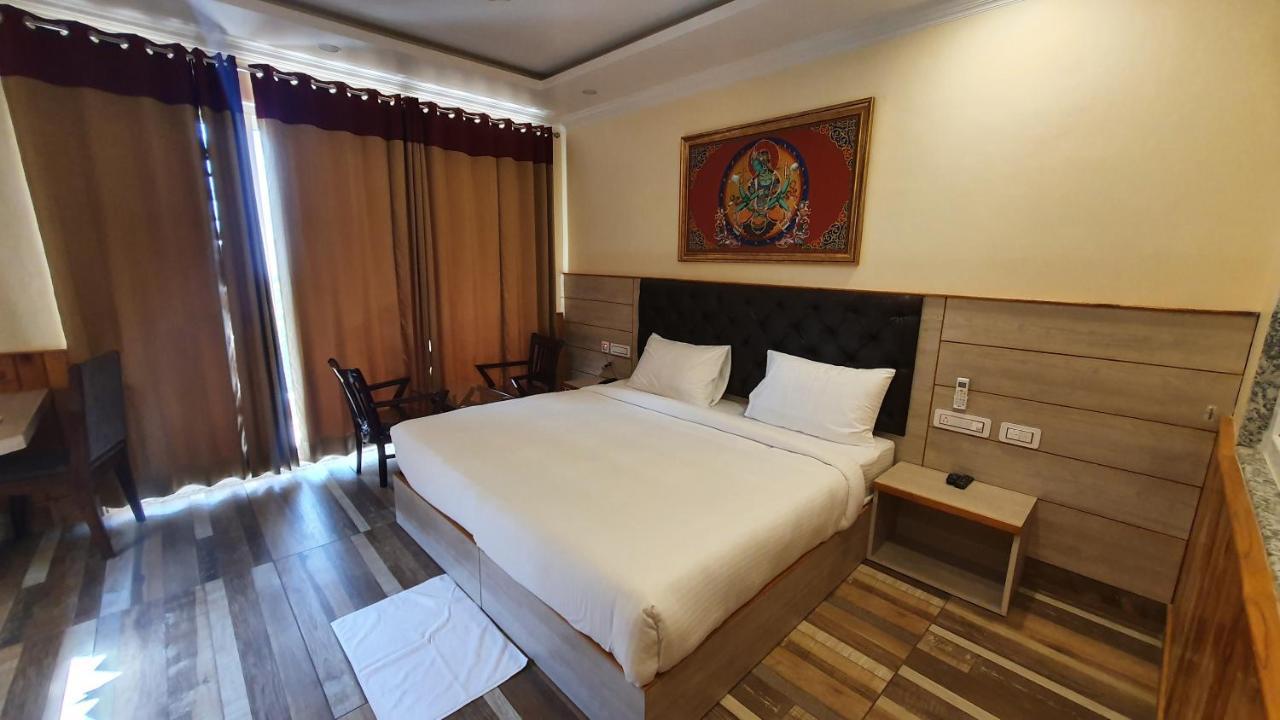 Nomadic Inn Дармсала Екстер'єр фото