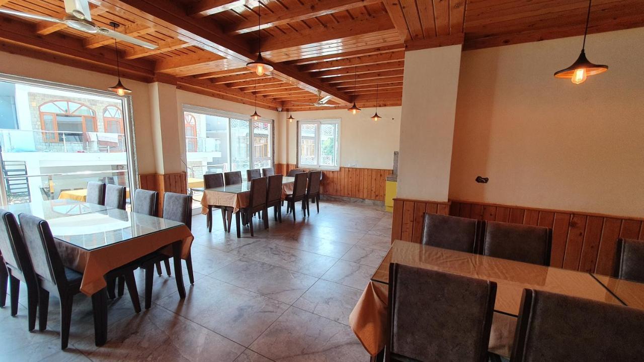 Nomadic Inn Дармсала Екстер'єр фото